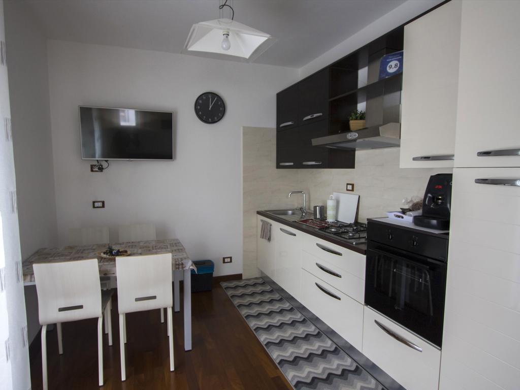 Vento Di Ponente Apartment Gaeta Bagian luar foto