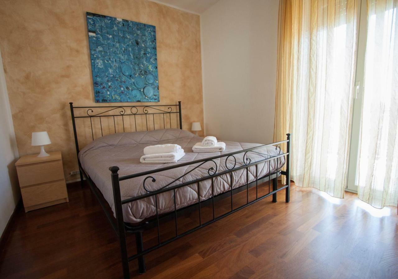Vento Di Ponente Apartment Gaeta Bagian luar foto